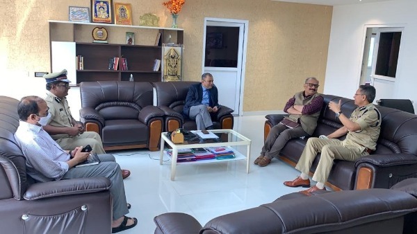 ఒకేసారి ఎంపీటీసీ, జడ్పీటీసీ, మున్సిపల్ ఎన్నికలు ఒకేసారి ఎంపీటీసీ, జడ్పీటీసీ, మున్సిపల్ ఎన్నికలు