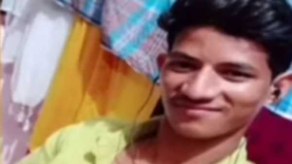 హాయ్.... నేను కాలేజ్ అమ్మాయి హాయ్.... నేను కాలేజ్ అమ్మాయి