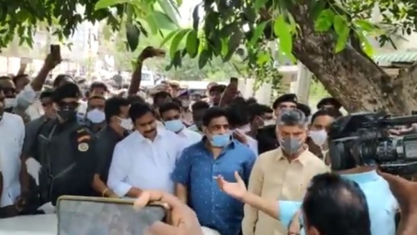 రౌడీలు రాజ్యాన్ని ఏలుతున్నారంటూ..