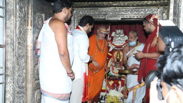 ఎన్నికల సమయంలో రాజశ్యామలా దేవికి పూజలపై ఆసక్తికర చర్చ ఎన్నికల సమయంలో రాజశ్యామలా దేవికి పూజలపై ఆసక్తికర చర్చ