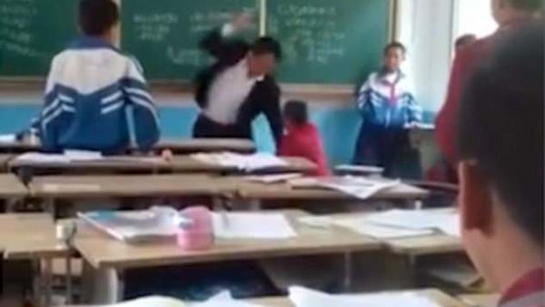 అడిగితే.. దాడి