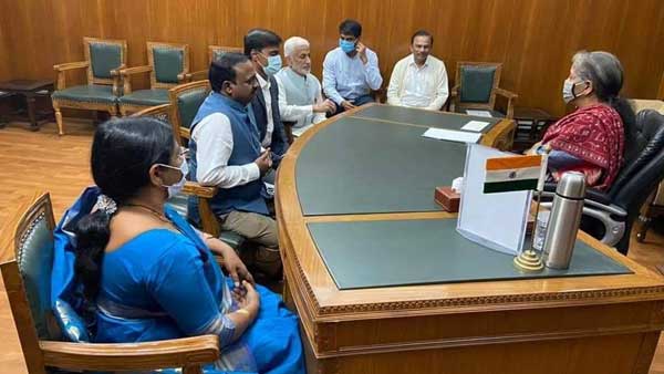 Visakhapatnam steel plant privatisation: YSRCP MPs meets FM Nirmala Sitharaman