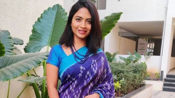 మహిళా దినోత్సవం రోజునే హారిక నియామకం