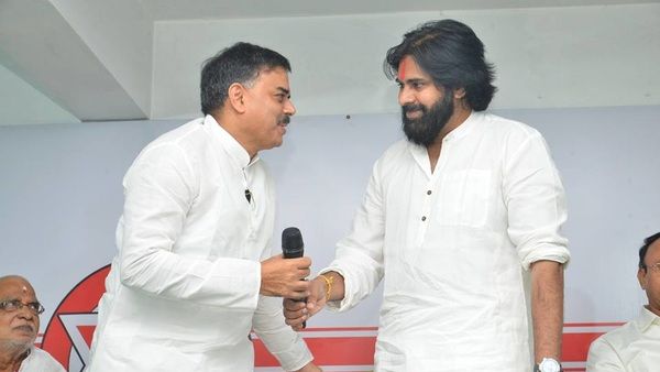 జనసైనికుల్లో అసంతృప్తి నిజమే జనసైనికుల్లో అసంతృప్తి నిజమే