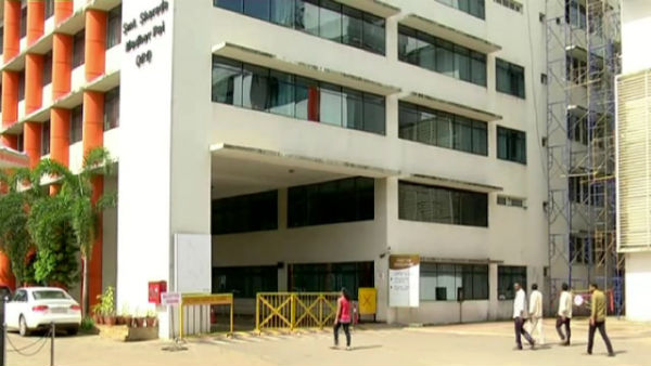 క్యాంపస్ మాత్రమే.... మిగతా ఫ్రీ జోన్స్ క్యాంపస్ మాత్రమే.... మిగతా ఫ్రీ జోన్స్