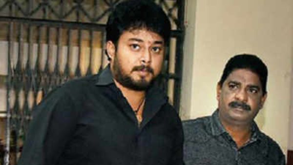  టాప్ హీరో చేస్తానంటే నమ్మి వచ్చాను