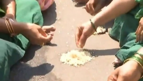తెలుగు మహిళ నేతలతో.. తెలుగు మహిళ నేతలతో..