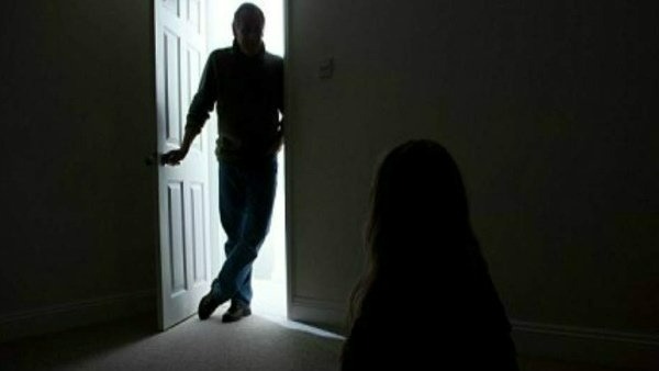  కోచ్ కు ఇలాంటి స్కెచ్ లు మామూలే