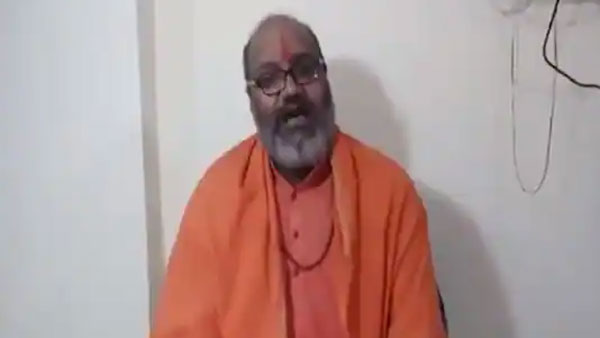 ముస్లింలంతా దేశ వ్యతిరేకులే