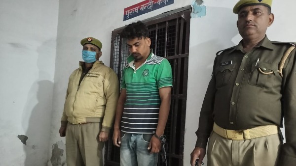 ఆలయంలో హత్యకు గురైన బాధితురాలి తండ్రి