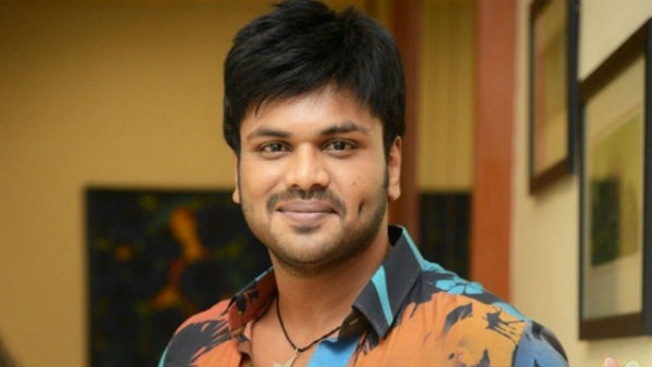కొనసాగుతున్న ఉక్కు ఉద్యమం .. స్టీల్ ప్లాంట్ లో ఈనెల 25వ తేదీ నుండి సమ్మె సైరన్ కొనసాగుతున్న ఉక్కు ఉద్యమం .. స్టీల్ ప్లాంట్ లో ఈనెల 25వ తేదీ నుండి సమ్మె సైరన్