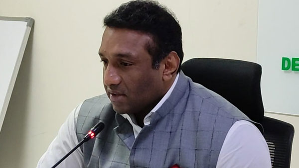 భారత ఎంబసీ నివేదిక కోరిన జగన్ సర్కార్‌