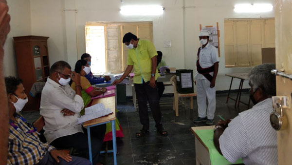  పెరిగిన ఓటరు చైతన్యం .. ఎవరికి లాభం చేకూరుస్తుందో !!