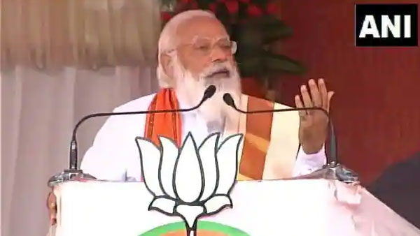 ఏసుక్రీస్తుకు యూదా ద్రోహం చేసినట్లు..