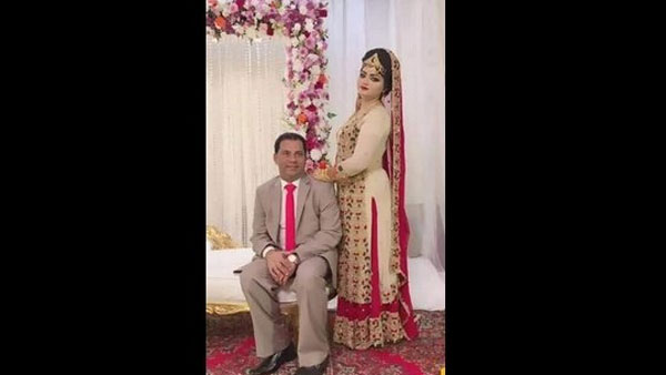 ఇంతకంటే సాక్షం కావాలా.... మీరే చెప్పండి