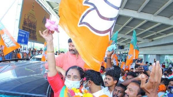 జన్మభూమికి సేవ చేయాలనే..