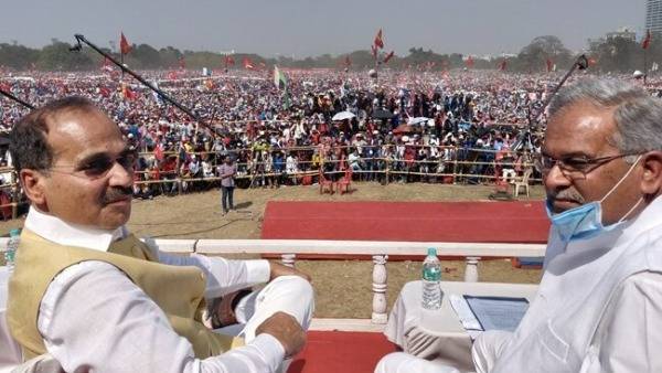 కేరళలో లెప్ట్తో కాంగ్రెస్ పోరాటం కేరళలో లెప్ట్తో కాంగ్రెస్ పోరాటం