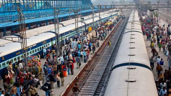 ఒక్క రైల్వేలోనే దాదాపు లక్ష కోట్లు