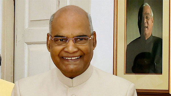 ఢిల్లీ ఎయిమ్స్ లో చికిస పొందుతున్న రామ్ నాథ్ కోవింద్