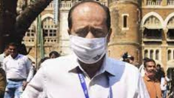 వాజే లింక్‌లను ట్రాక్ చేయడానికి వాజే గత నేర రికార్డులను పరిశీలిస్తున్న ఎన్ఐఏ