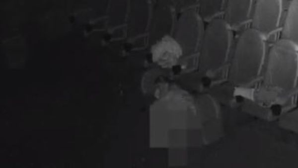 హాల్లో పాడుపని హాల్లో పాడుపని