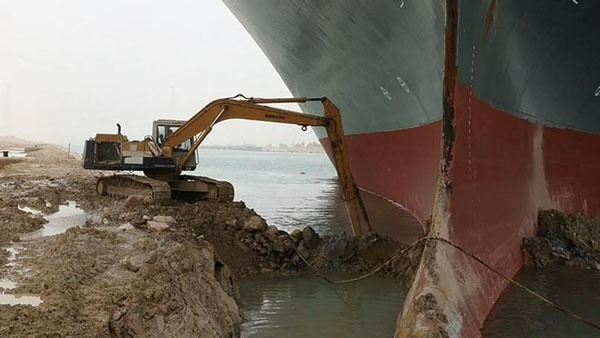 ఈజిప్ట్ పై దండెత్తిన యూకే-ఫ్రాన్స్