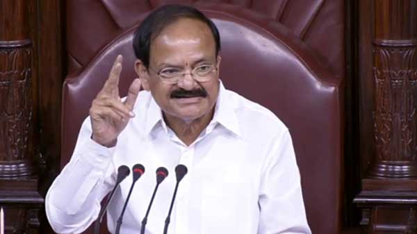 రాజ్యసభలో మహిళా దినోత్సవ శుభాకాంక్షలు తెలిపిన వెంకయ్య నాయుడు