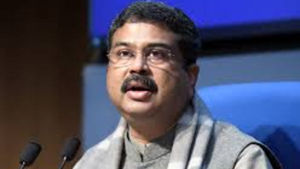  స్టీల్ ప్లాంట్ తో పాటు అనుబంధ సంస్థలు కూడా కలిపి ప్రైవేటీకరణ చేస్తాం : ఉక్కు మంత్రి