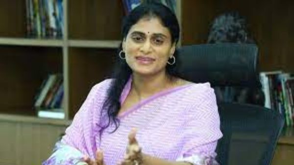 ఆ రెండు జిల్లాల నేతలతో..