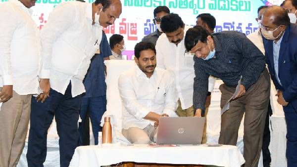 తెలుగు ప్రజలకు ప్రధాని నరేంద్ర మోడీ శుభాకాంక్షలు .. తెలుగులో ట్వీట్ తెలుగు ప్రజలకు ప్రధాని నరేంద్ర మోడీ శుభాకాంక్షలు .. తెలుగులో ట్వీట్