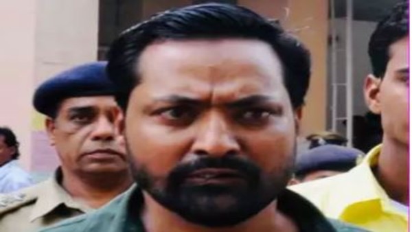 ఒడిశా నుంచి పరారైన గ్యాంగ్‌స్టర్