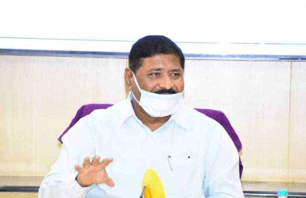  ఎన్నికలకే సర్కారు మొగ్గు..