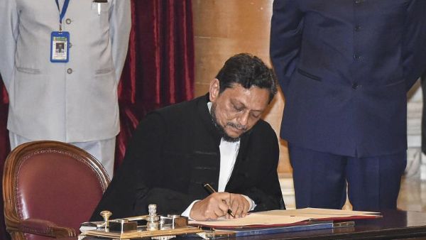 వర్చువల్ విచారణలో వింతలు..