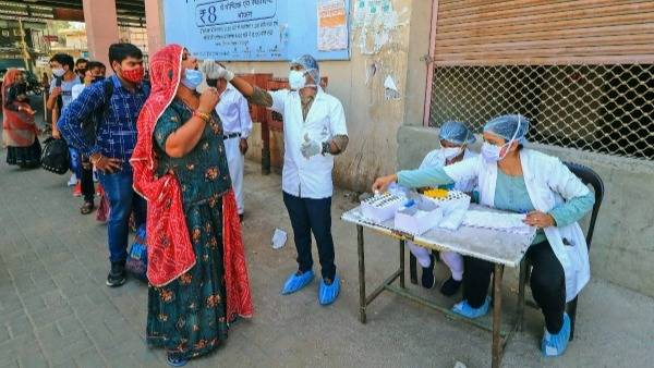 ఏపీలో కొత్తగా 11,766 కరోనా కేసులు, 38 మరణాలు