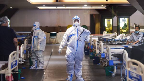  10, 1,000 మార్కును దాటిన కరోనా యాక్టివ్ కేసులు