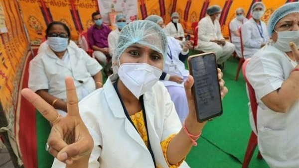 22 లక్షల మంది హెల్త్ వర్కర్లకు.. 