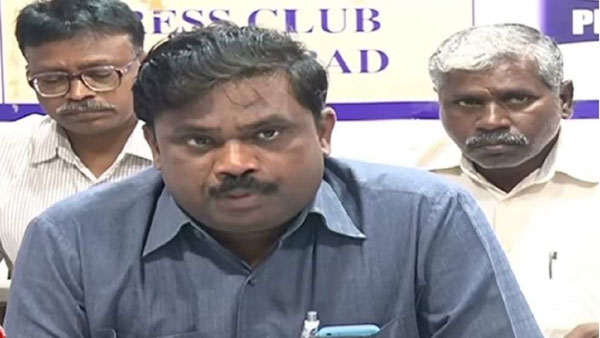  అరెస్టు చేసిన తీరుపై విమర్శలు