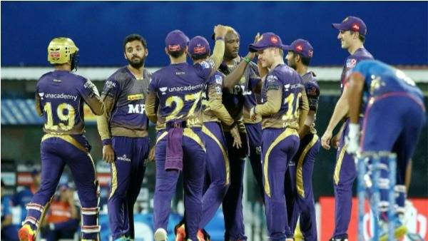 మొన్న హర్షల్ పటేల్.. ఈ సారి రస్సెల్ మొన్న హర్షల్ పటేల్.. ఈ సారి రస్సెల్