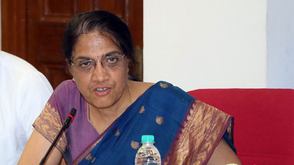 రాజకీయ పార్టీలతో భేటీకి ఆహ్వానించి నోటిఫికేషన్ ఎలా ఇస్తారన్న జనసేన నేత 