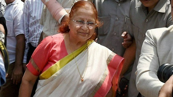 వైద్య పరీక్షలు చేయించుకున్న సుమిత్రా...