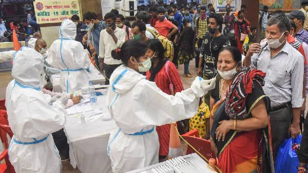 కేసుల పెరుగుదల నేపధ్యంలో కరోనానిబంధనలు పాటిస్తూ పండుగ చేసుకోవాల్సిందే 