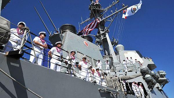  భారత జలాల్లో అమెరికా యుద్దనౌక విన్యాసాలు