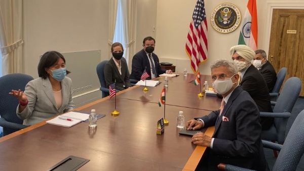 అమెరికాలో జైశంకర్ అనూహ్యం..