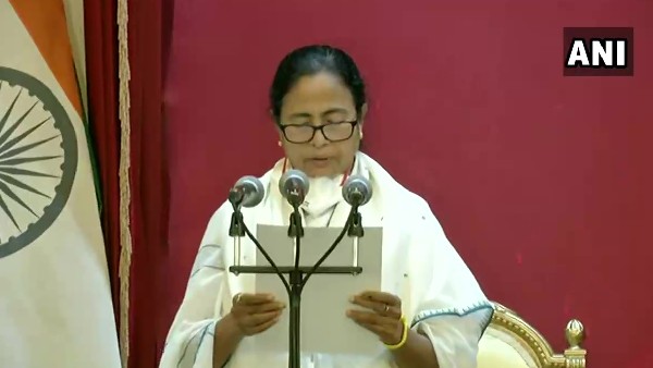 నందిగ్రామ్ లో మమత ఓటమి, ఆరునెలల్లో ఎమ్మెల్యేగా గెలవాల్సిన అవసరం నందిగ్రామ్ లో మమత ఓటమి, ఆరునెలల్లో ఎమ్మెల్యేగా గెలవాల్సిన అవసరం