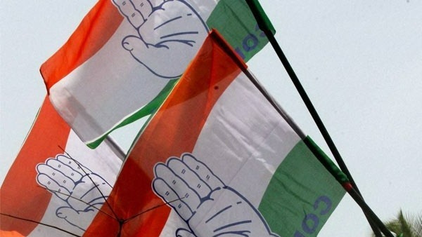 కాంగ్రెస్ నుంచి బీజేపీకి.. 