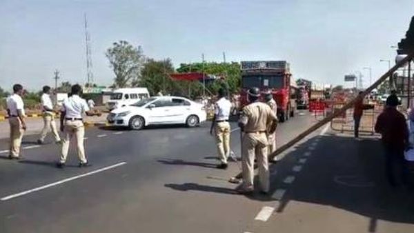  ఏపీలో కర్ఫ్యూ కారణంగా టిఎస్ఆర్టిసి పలు కీలక నిర్ణయం .. సరిహద్దుల వరకే బస్సులు