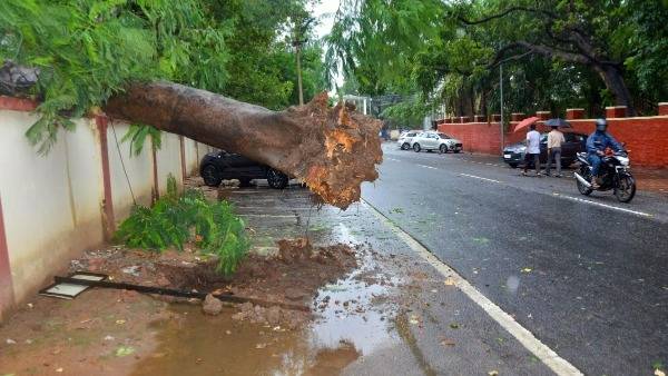 బెంగాల్లో కోటి మందిపై ప్రభావం