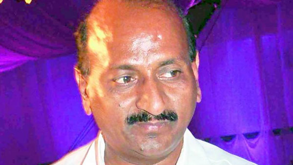 ఈటలతో టచ్లో టీఆర్ఎస్ నేత ఈటలతో టచ్లో టీఆర్ఎస్ నేత