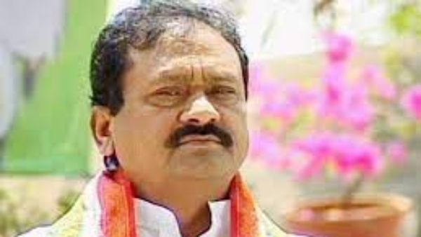 ముస్లింల 4 శాతం రిజర్వేషన్ల కోటా రద్దుకు కేసీఆర్‌ కుట్ర.. షబ్బీర్ అలీ ఘాటు విమర్శలు.. 