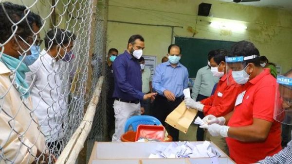 ఇప్పటివరకు 30 డివిజన్ల ఫలితాలు వెల్లడి 